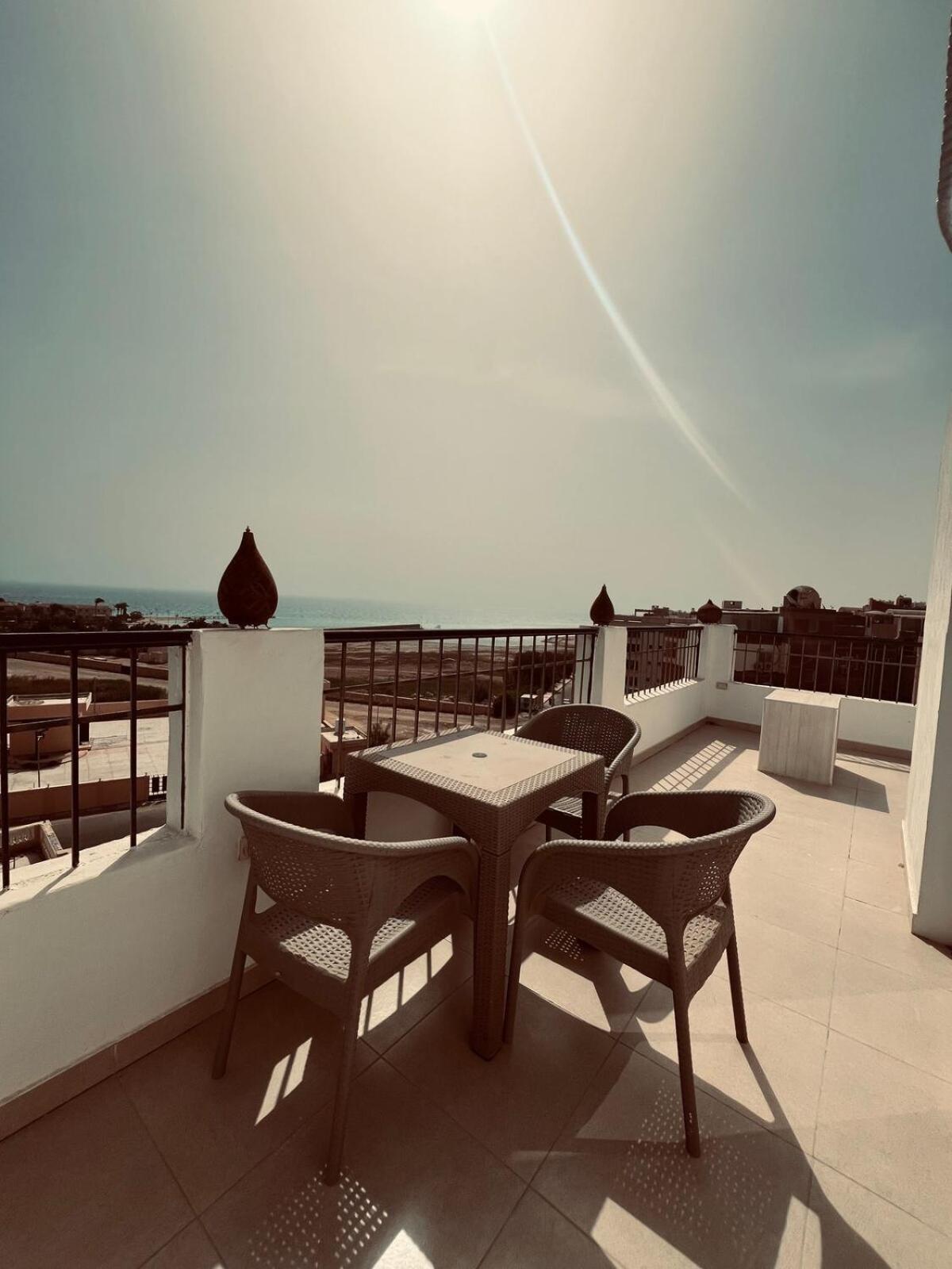 Rooftop Sea View In With Private Terrace